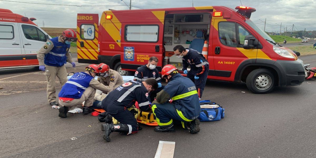 Motociclista fica em estado grave após forte colisão na BR-467 em Cascavel