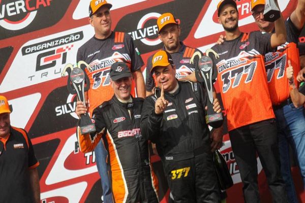 Rogério Agostini e Duda Conci são os grandes vencedores da 3ª etapa da Fórmula Truck em Cascavel
