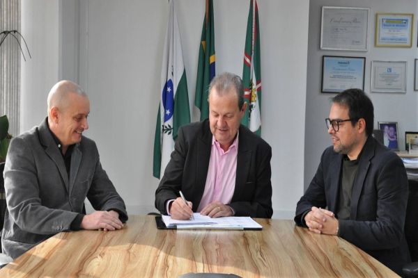 Governo lança pacote de R$ 46,1 milhões para ampliar ações de ciência e tecnologia no Estado