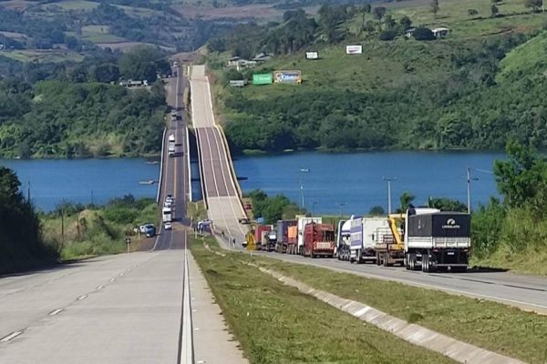 BR-163: Trecho de 1.700m de duplicação é liberado sobre a ponte do Rio Iguaçu