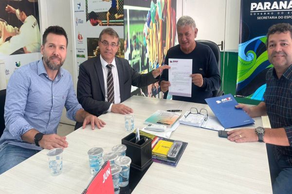 Presidente da AMOP busca apoio para eventos esportivos regionais com Secretário do Esporte