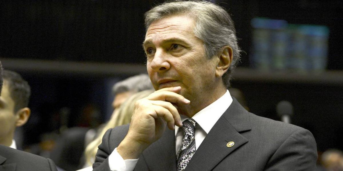 STF condena Collor por corrupção e lavagem de dinheiro