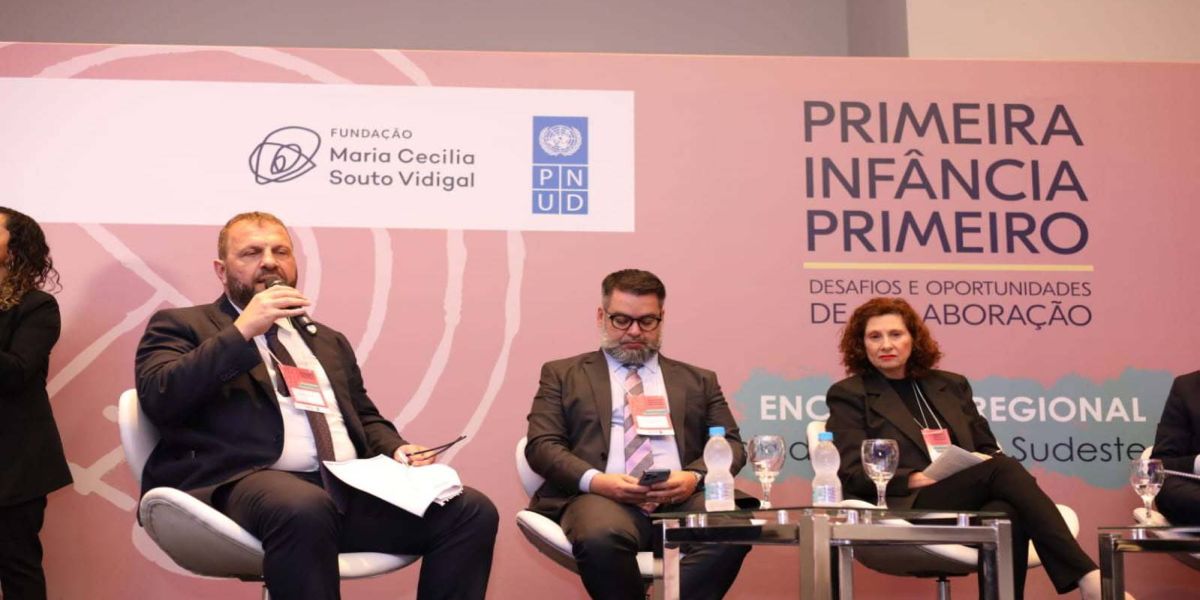 Paraná é destaque em encontro dos estados do Sul e Sudeste sobre primeira infância