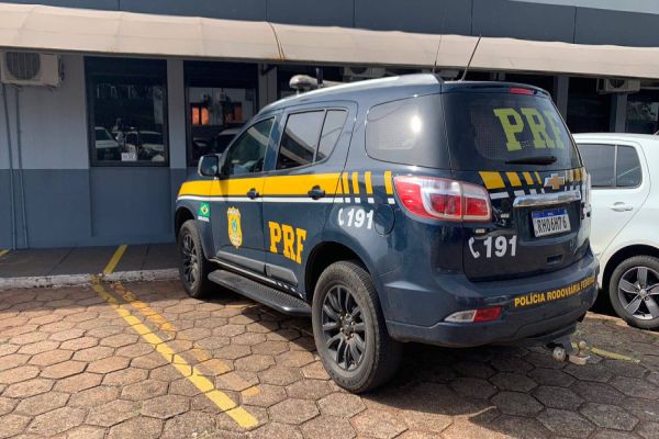 Motorista de aplicativo é assaltado e esfaqueado na BR-277, em Cascavel