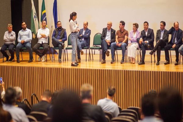 Com Rede 399, Governo começa a percorrer todas as regiões para discutir planejamento e orçamento