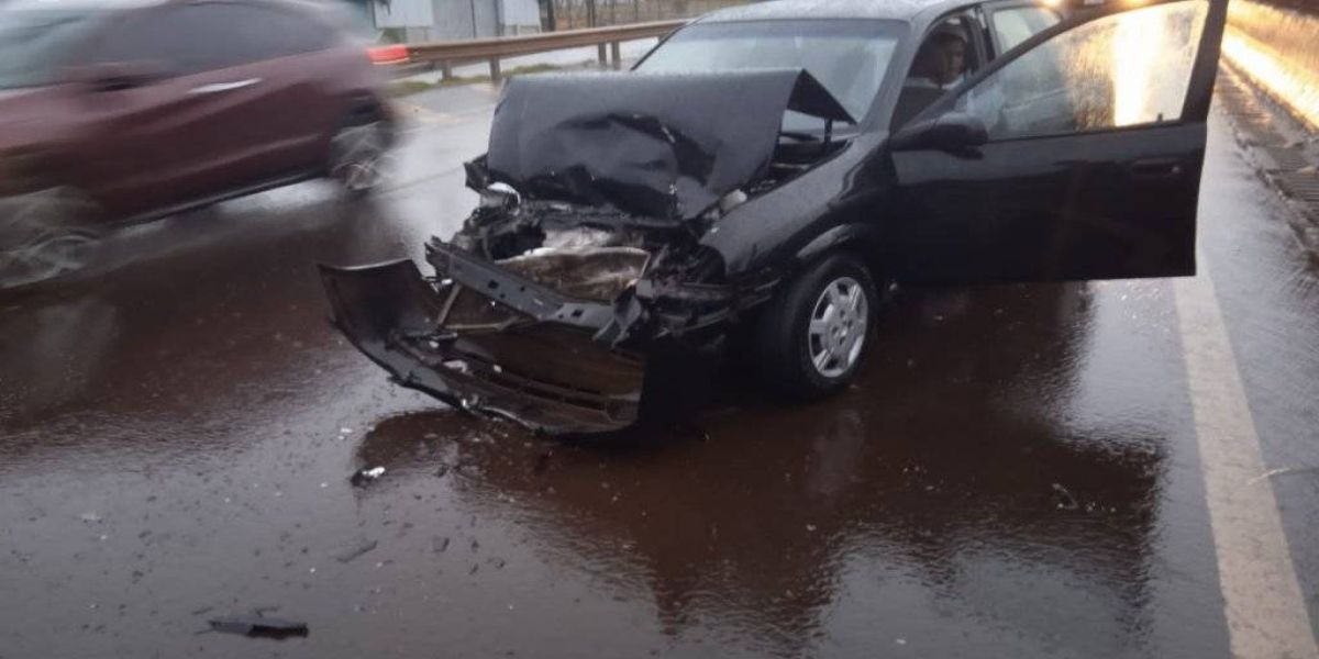 Acidente envolvendo 5 veículos deixa 4 pessoas feridas na BR-369 em Corbélia