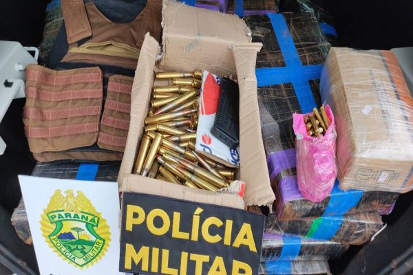 Imagem referente a notícia: Polícia Militar realiza grande apreensão de maconha e munições de fuzil em São José das Palmeiras