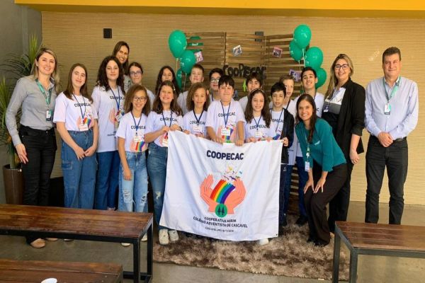 Projeto Cooperativa Mirim: Sicoob Credicapital ensina sobre cooperativismo para crianças e jovens
