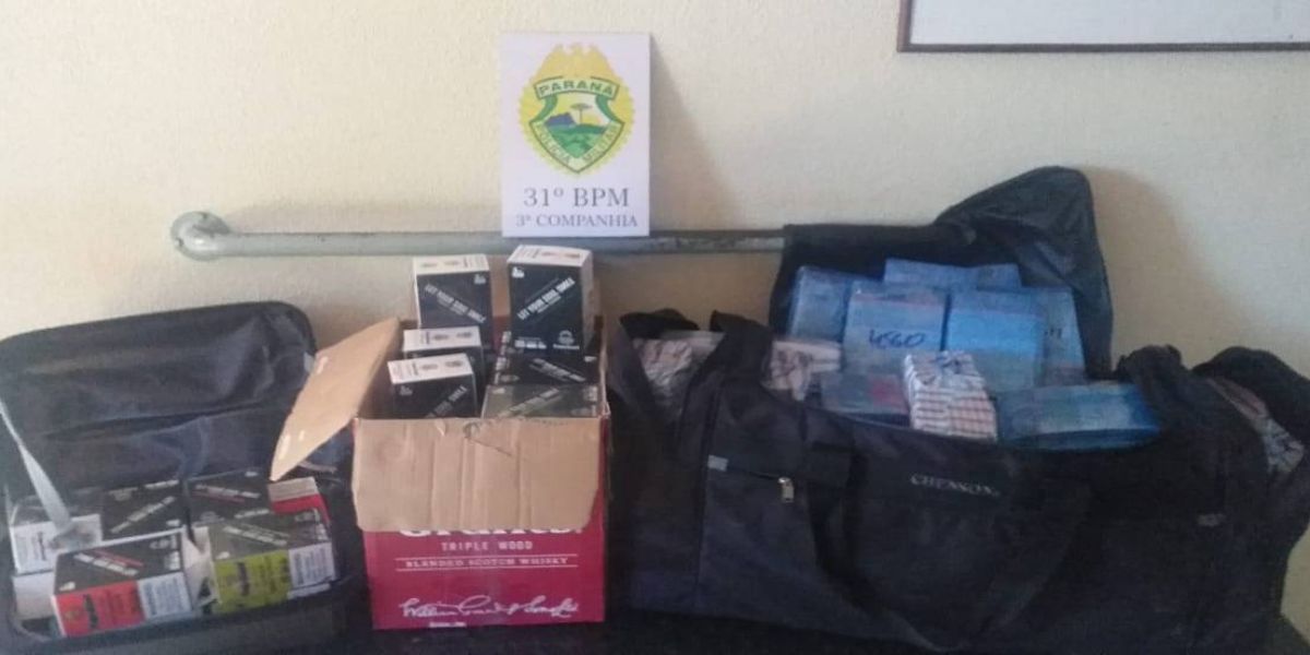 Polícia Militar apreende produtos de descaminho em abordagem a ônibus em Corbélia