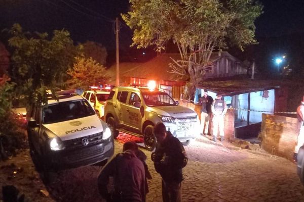 Imagem referente a notícia: Homem de 64 anos é morto com golpes de facão em Boa Vista da Aparecida; Rotam detém autor do crime