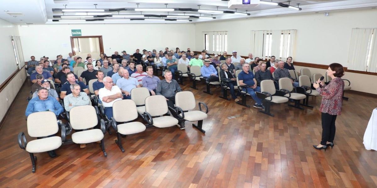 Comitês Educativos participam de capacitação sobre Aposentadoria Rural