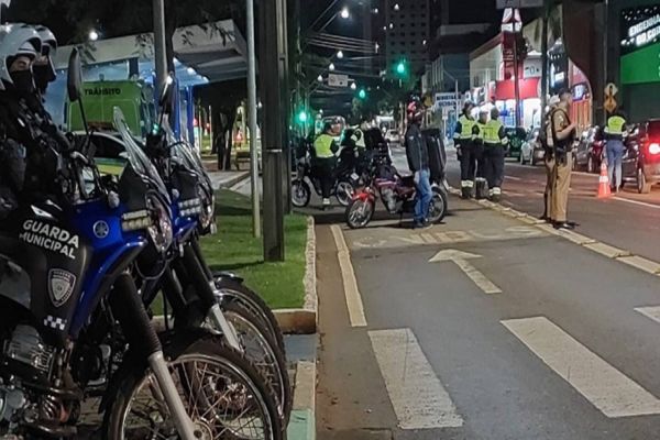 Operação Lei Seca: Dezessete condutores são autuados por embriaguez ao volante