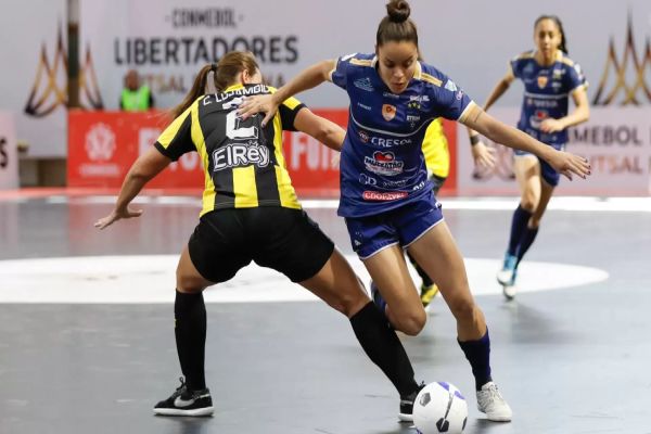 Imagem referente a notícia: Stein Cascavel estreia com goleada na Taça Libertadores de Futsal Feminino