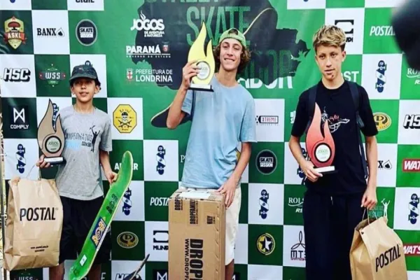 Foto relacionada a notícia: Cascavelense no pódio do Campeonato Paranaense de Street Skate Amador