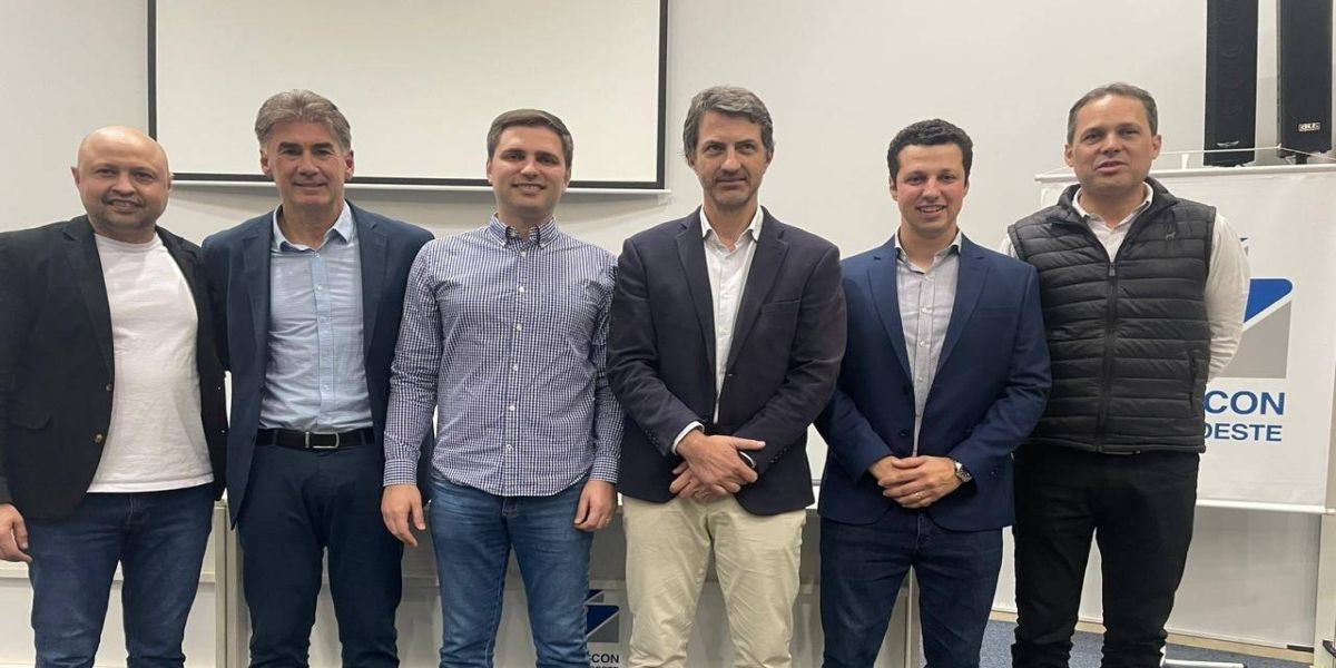 Sinduscon Paraná Oeste sedia plenária de posse da nova diretoria do Codesc