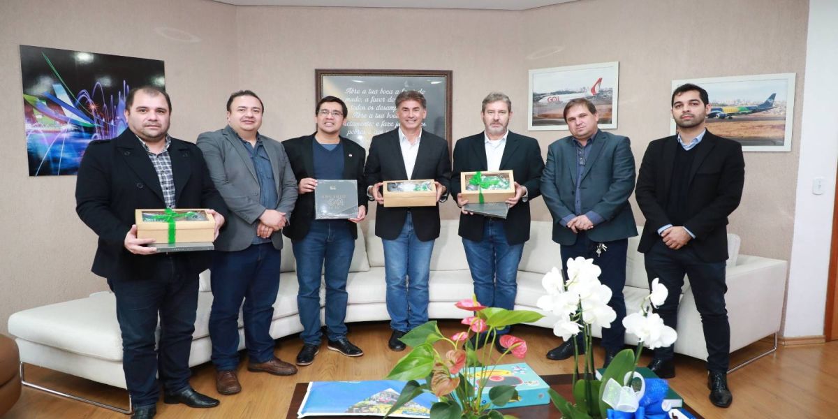 Governador eleito de Alto Paraná busca experiências em Cascavel para replicar no Paraguai