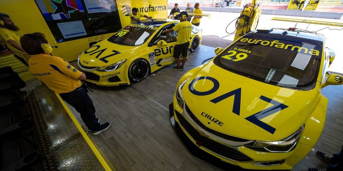 Carro e pilotos da Stock Car estarão no Calçadão da Brasil