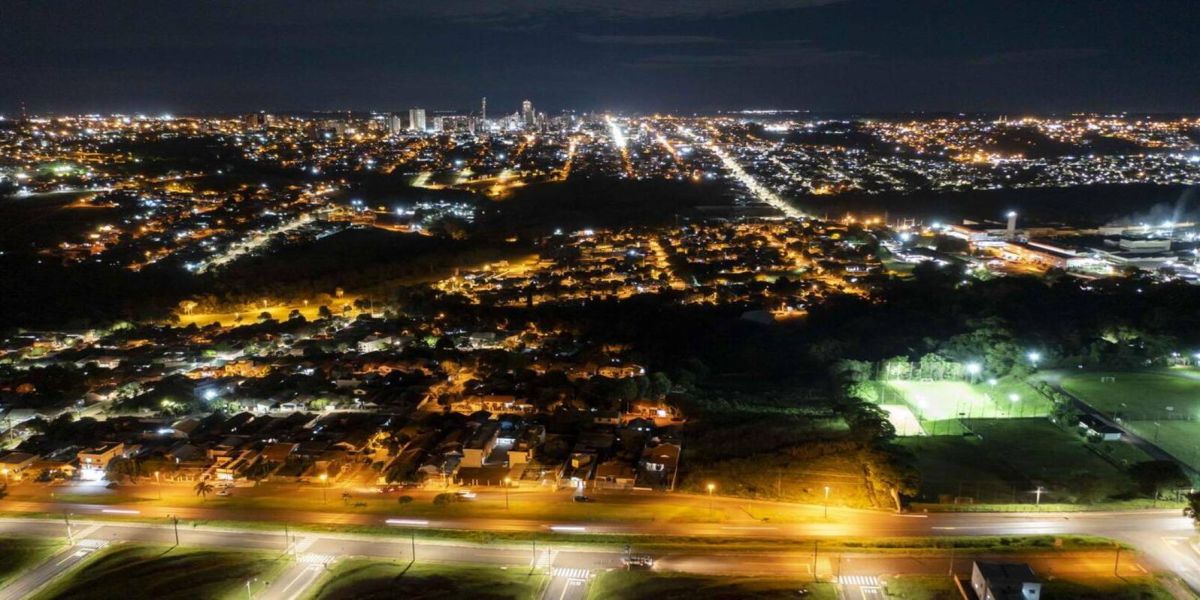 35% da iluminação pública de Toledo já está com lâmpadas de LED