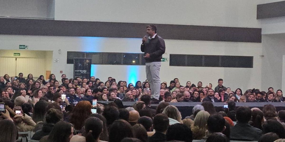 Leo Chaves: Parar, refletir e decidir mudar é atitude de quem quer vencer