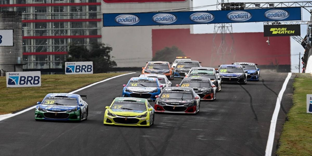 Stock Series: Rimbano vence corrida de grandes duelos em Cascavel