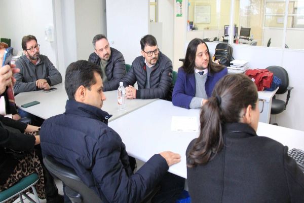 CEAPAC recebe anúncio de recursos durante visita do deputado Márcio Pacheco ao HUOP