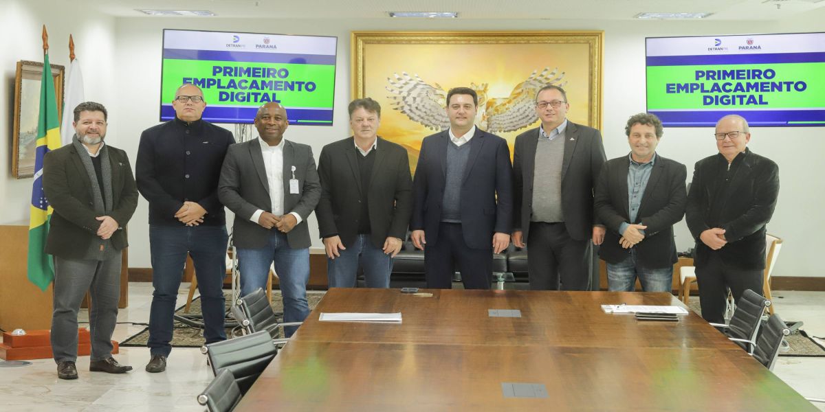 No Paraná, proprietários podem fazer primeiro emplacamento de veículos de forma 100% digital