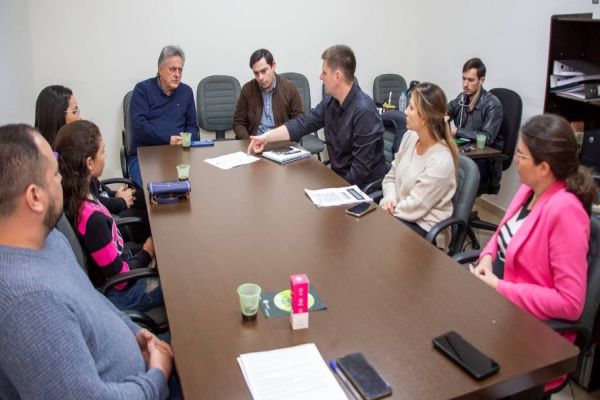 ​​Pedro Sampaio e Secretaria de Saúde debatem nova legislação sobre Cannabis medicinal