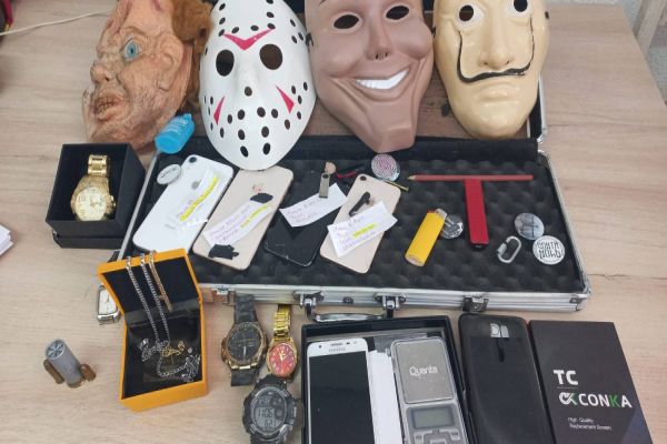 Guarda Municipal apreende munições e objetos suspeitos em residência no Bairro Floresta