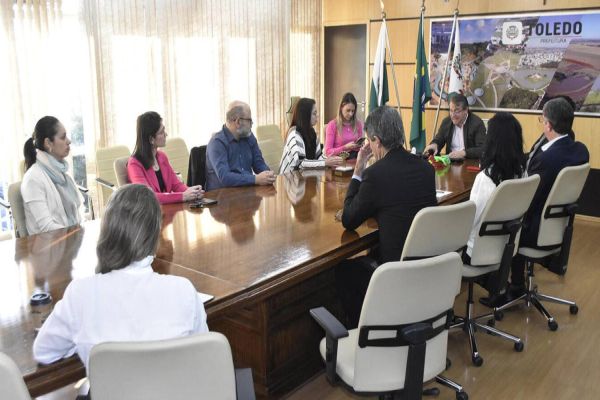 Estruturas de saúde de Toledo são visitadas por avaliadores do MEC