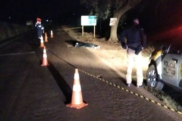 Imagem referente a notícia: Crime violento: Homem encontrado morto com bilhete "Cagueta" enrolado na boca em Nova Aurora
