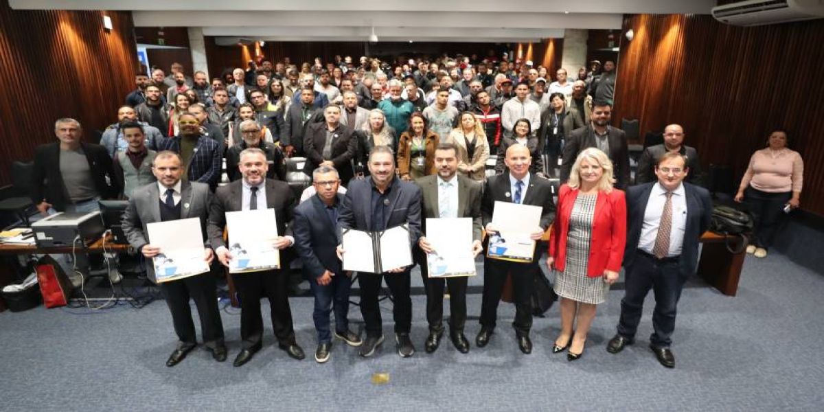 Frente Parlamentar em Apoio às Comunidades Terapêuticas, Cuidados e Prevenção às Drogas é instalada