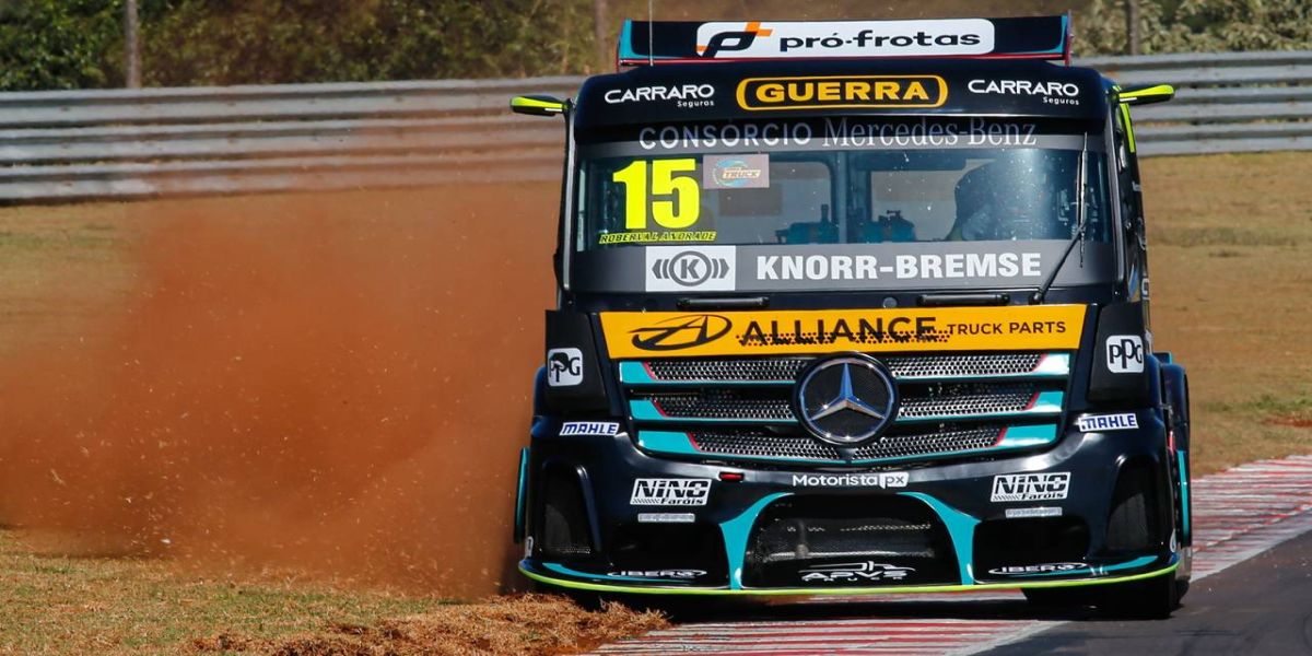 Beto Monteiro e Felipe Tozzo lideram treinos equilibradíssimos em Cascavel