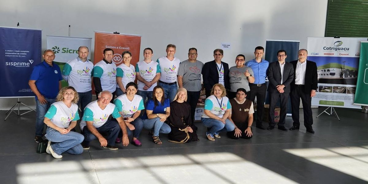 Cooperativas arrecadam seis mil donativos em ação do Dia C, em Cascavel
