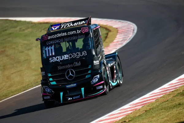 Foto relacionada a notícia: Victor Franzoni e Bia Figueiredo ficam com a pole em Cascavel