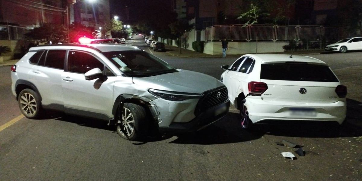 PM registra ocorrência de embriaguez ao volante após acidente no centro de Cascavel