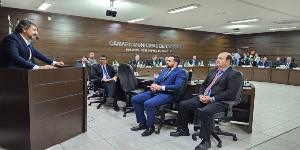 Moraes alerta que ST pode fazer do PR estado caro e pouco competitivo