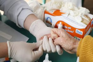 Imagem referente à notícia: Julho Amarelo reforça prevenção, diagnóstico e tratamento das hepatites virais em Cascavel