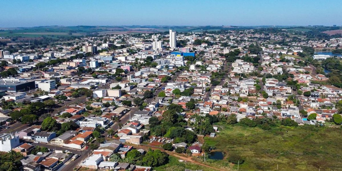 Paraná alcança saldo positivo de 66.243 novas empresas no primeiro semestre de 2023
