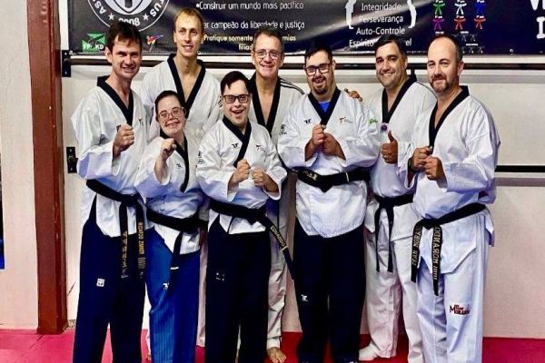 Paratletas de Cascavel são convocados para representar o Brasil no Mundial de Parataekwondo