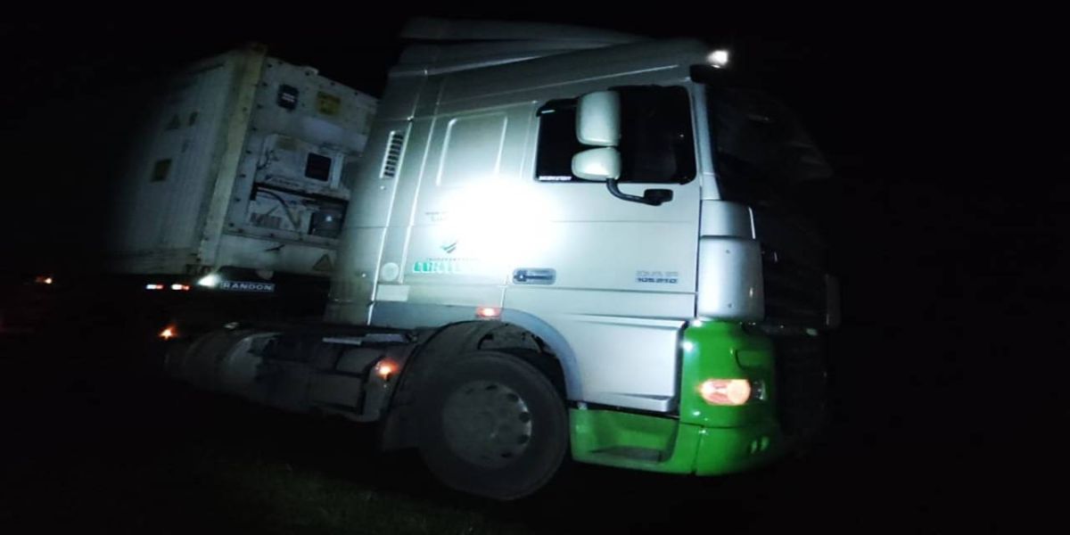 Homem morre após ser atropelado por caminhão na BR-277 em Ibema