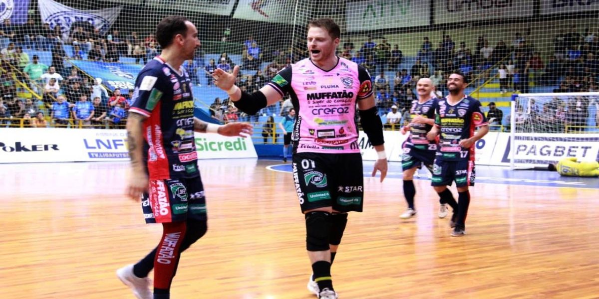 Cascavel Futsal empata com o Foz Cataratas e se aproxima do G4 da Liga Nacional de Futsal