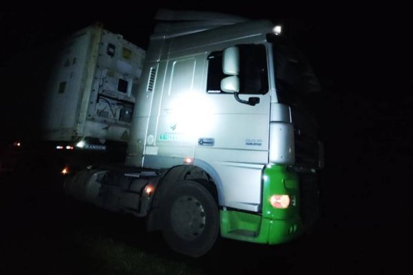 Homem morre após ser atropelado por caminhão na BR-277 em Ibema