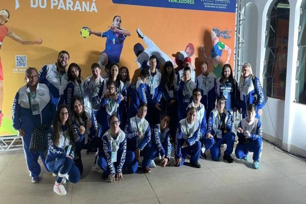 Alunos da Apae de Cascavel brilham no JEP´s e conquistam medalhas no atletismo