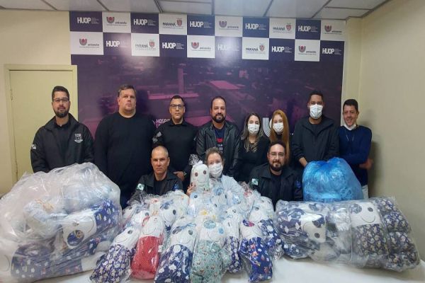 Naninhas feitas por custodiados ajudam no tratamento de crianças hospitalizadas