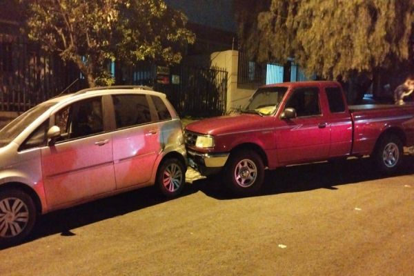 Condutor é detido pela PM por embriaguez ao volante após colisão no bairro São Cristóvão