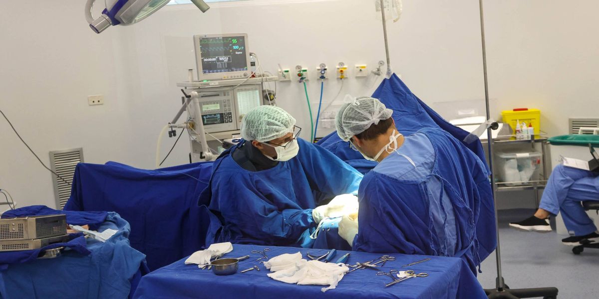 Número de cirurgias eletivas aumenta 41% no Paraná entre 2021 e 2022