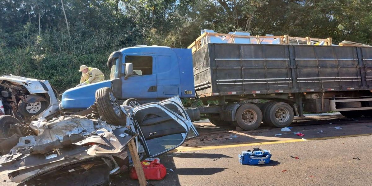Idosa de 94 anos é a quinta vítima fatal de grave acidente na BR-163 entre Marechal e Mercedes