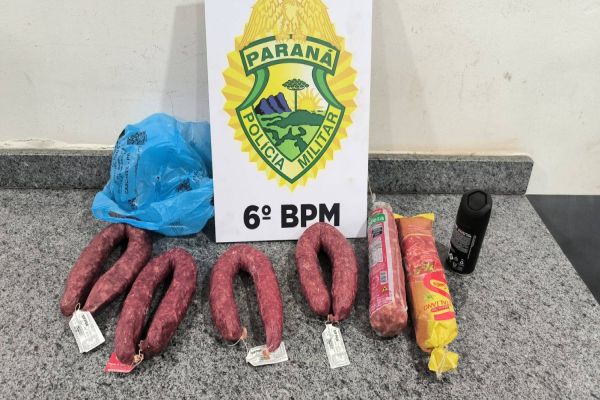 Ladrão gourmet: Homem é detido pela PM por tentar furtar 6 peças de Salame e desodorante em mercado