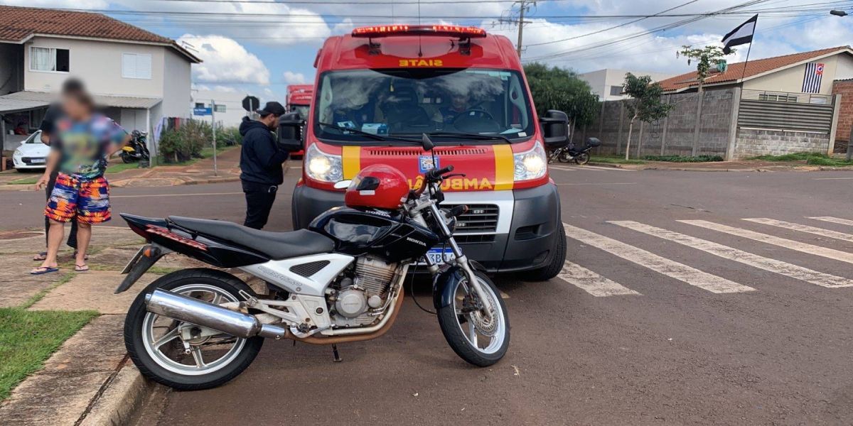 Adolescente sofre escoriações em acidente de trânsito no Conjunto Riviera em Cascavel