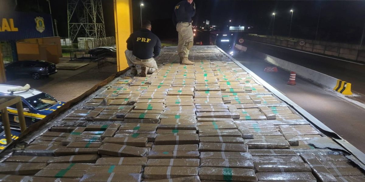 Polícia Rodoviária Federal realiza grande apreensão de maconha na BR-277 em Cascavel